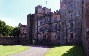 chillinghamsmall.JPG (56595 bytes)